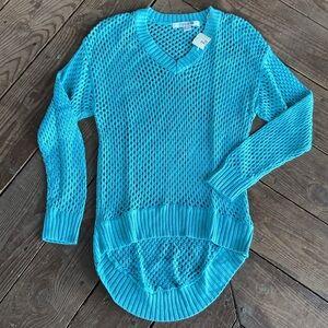 Forever 21 NWT Open Weave V Neck Sweater